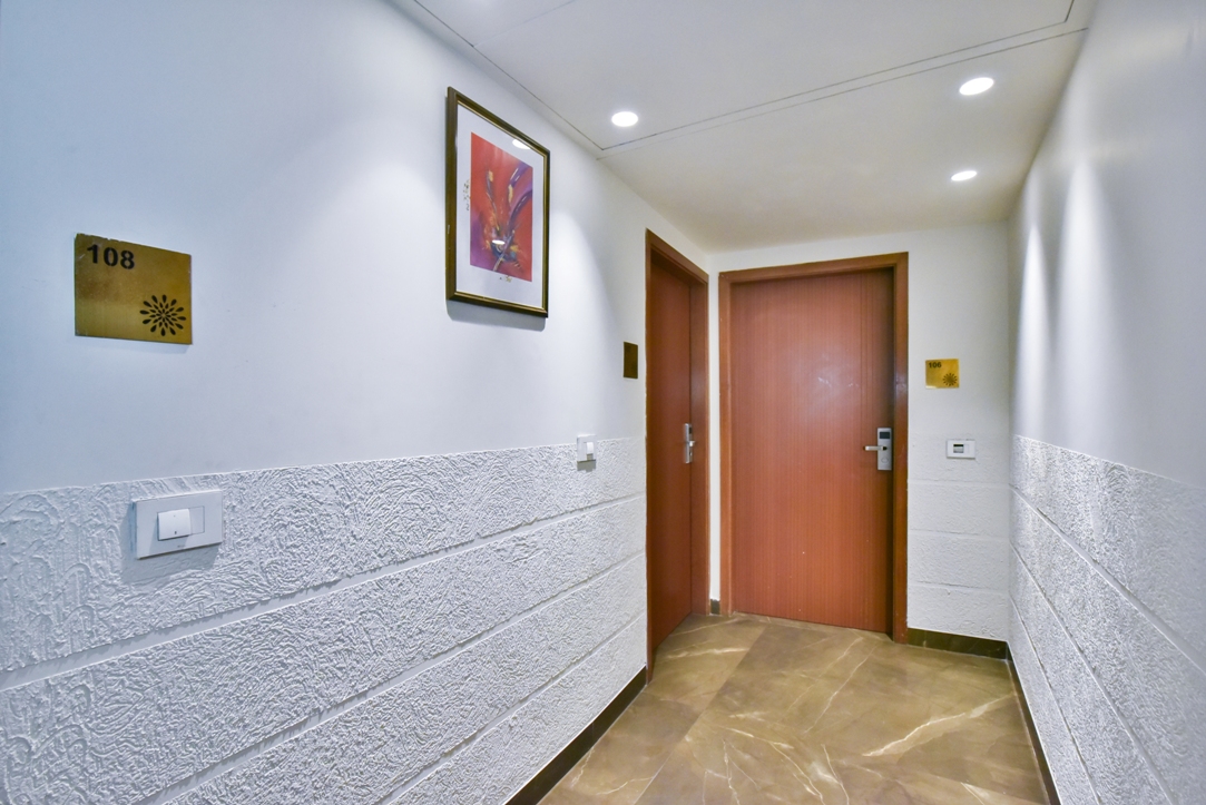 Hotel with restaurant in Amritsar