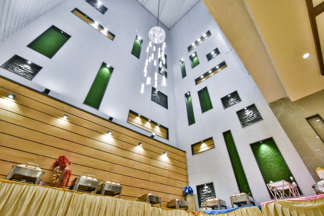 Hotel with restaurant in Amritsar