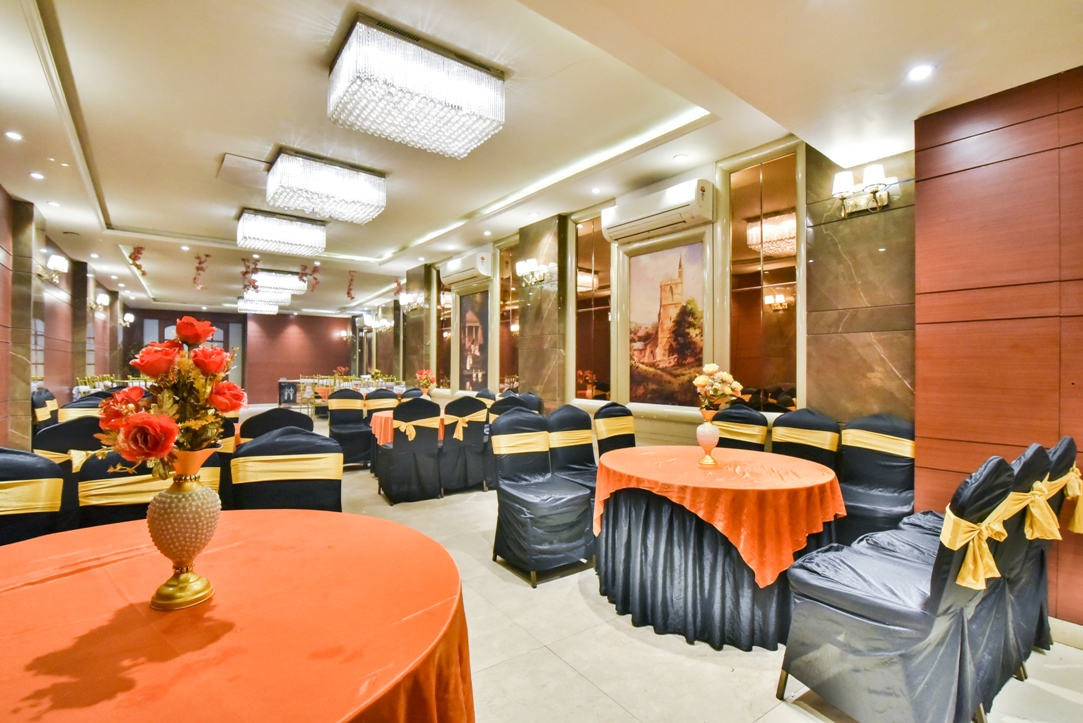 Hotel with restaurant in Amritsar
