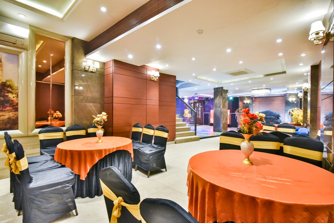 Hotel with restaurant in Amritsar