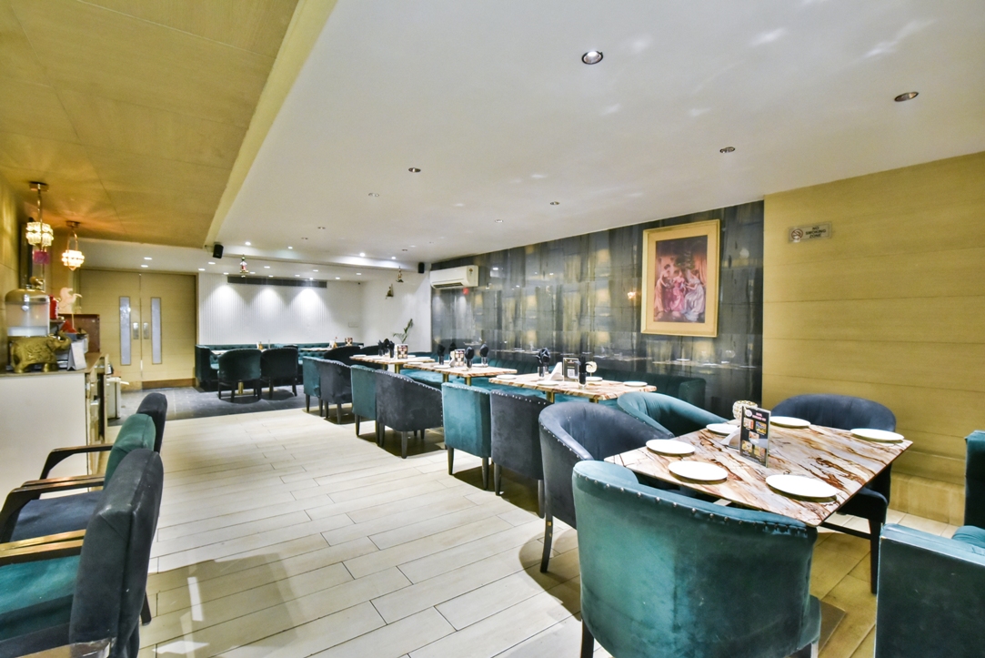 restaurant at highland inn amritsar