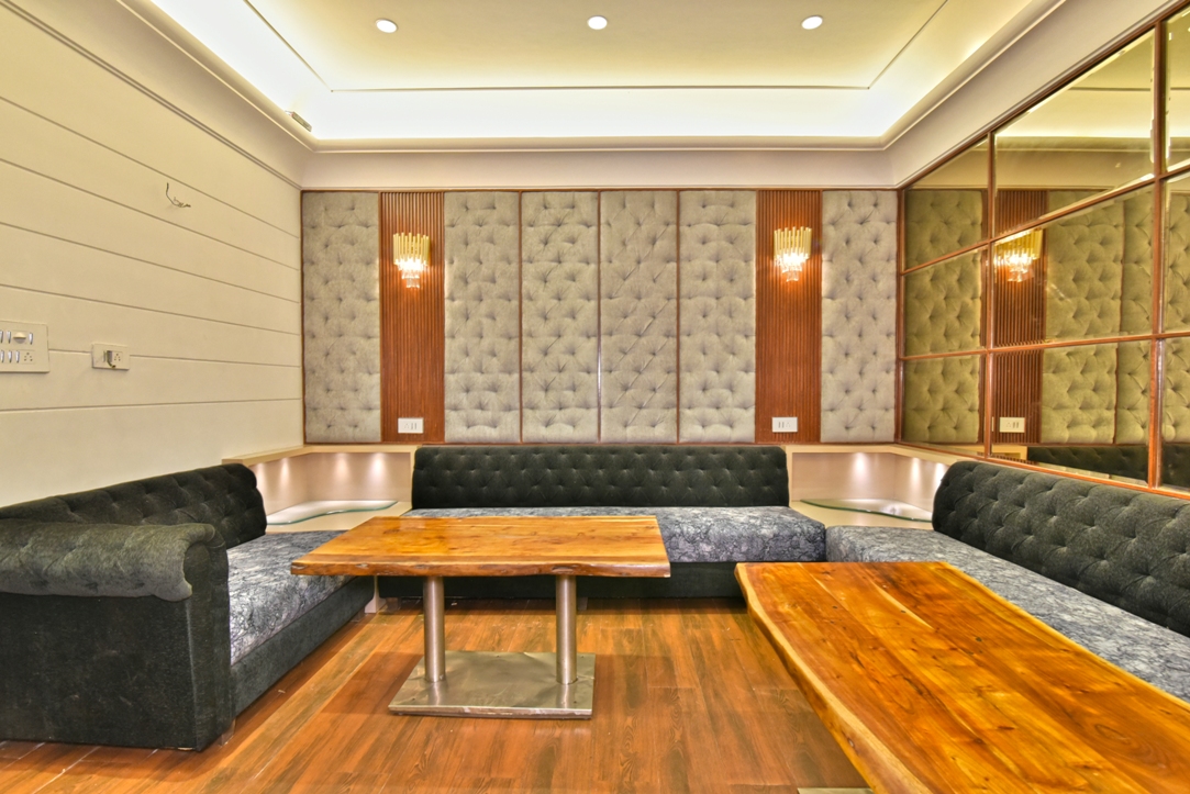 Hotel with banquet hall in Amritsar